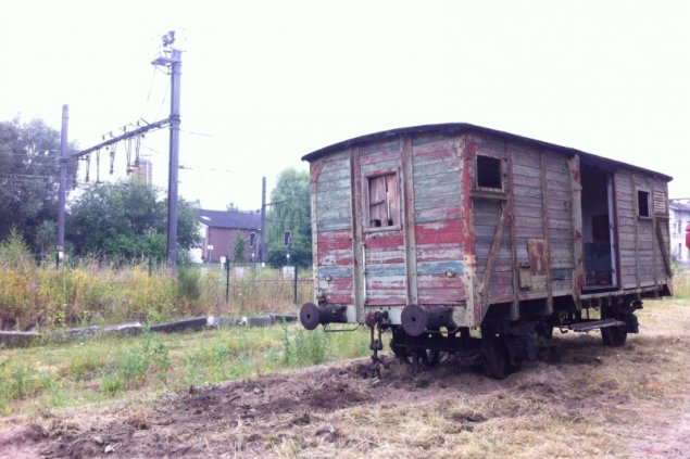 Bahnhof Herbesthal stellt 100 Jahre alte Waggons aus