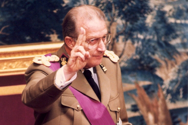 9. August 1993: König Albert II. legt den Eid ab
