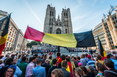 21. Juli: Vor der Kathedrale St. Michel und St. Gudula