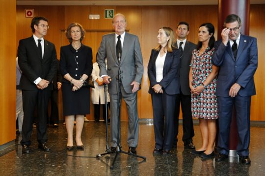 König Juan Carlos beim Besuch in der Uniklinik von Santiago de Compostela