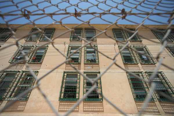 Das Asylgefängnis Lyster Barracks in Malta