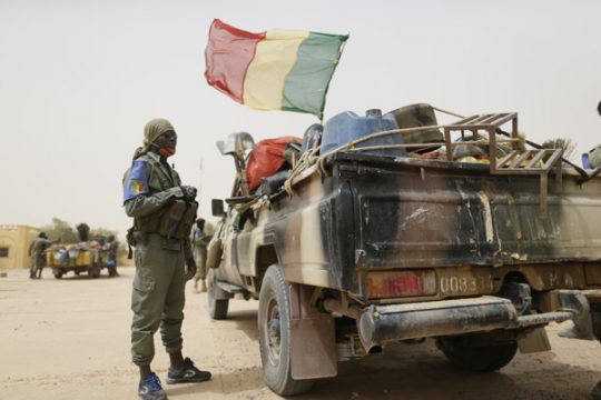 Mali wählt einen neuen Präsidenten (Patrouille zwischen Gao und Kidal)
