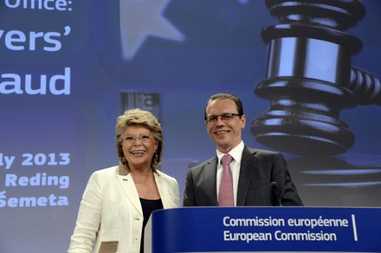 EU-Justizkommissarin Viviane Reding und der EU-Kommissar für Betrugsbekämpfung, Algirdas Semeta