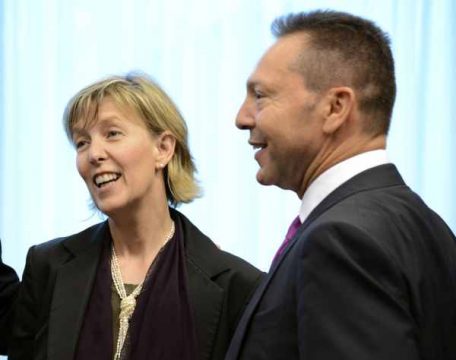 Portugals Finanzministerin Maria Luis Albuquerque und Griechenlands Finanzminister Ioannis Stournaras