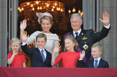 Mathilde und Philippe mit Eleonore, Gabriel, Elisabeth und Emmanuel