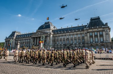 Traditionelle Militärparade zum 21. Juli