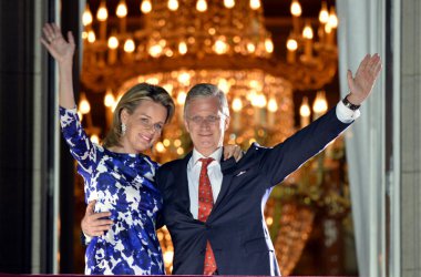 Philippe und Mathilde am Sonntagabend auf dem Balkon