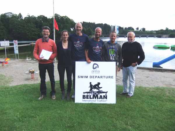 Die Vernstalter des BelMan-Triathlon am See von Robertville