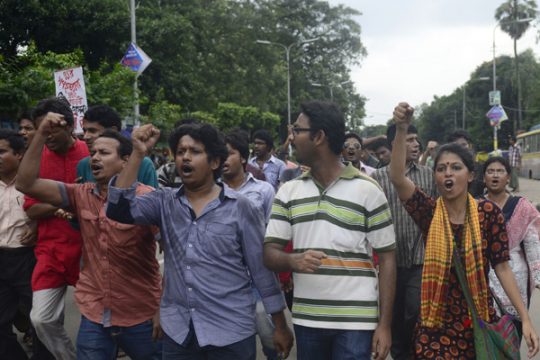 Protest gegen Kriegsverbrecherprozesse in Dhaka (16. Juli)