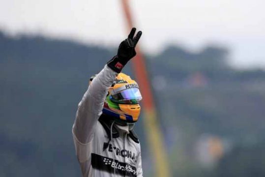 Louis Hamilton holt Pole in Spa-Francorchamps