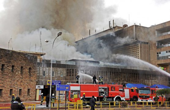 Brand am Flughafen Nairobi