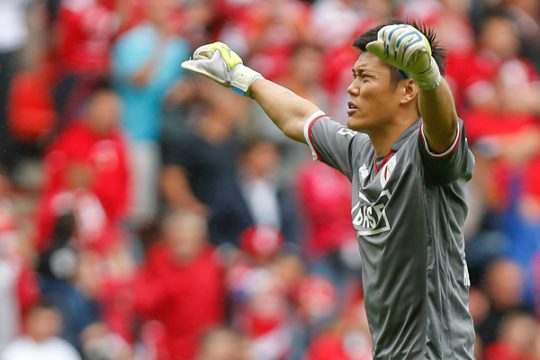 Standard-Torhüter Eiji Kawashima