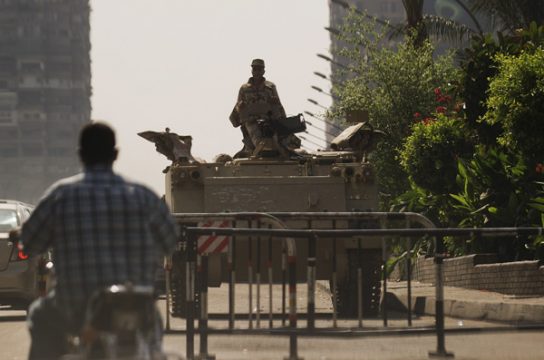 Wache auf dem Tahrir-Platz in Kairo