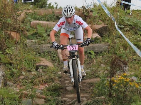 Eva-Maria Palm gewinnt die Benelux-Meisterschaft der Mountainbiker