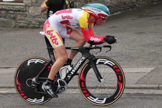 Martin Palm gewinnt das Bergzeitfahren "Rund um Schmidt"