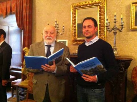 Die Autoren des Bildbands "Eine Reise durch Ostbelgien", Freddy Derwahl und David Hagemann