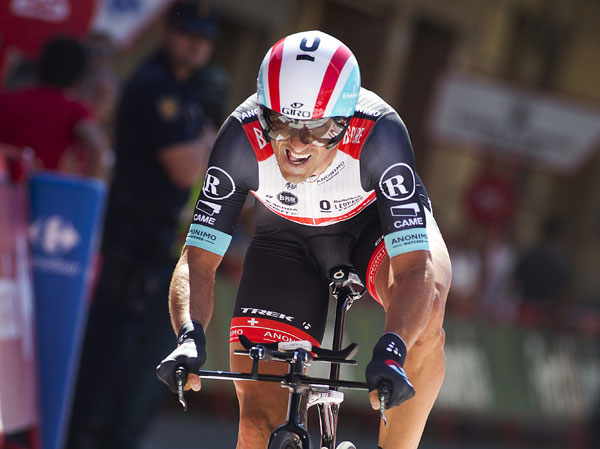 Cancellara gewinnt Zeitfahren mit einem gigantischen Vorsprung