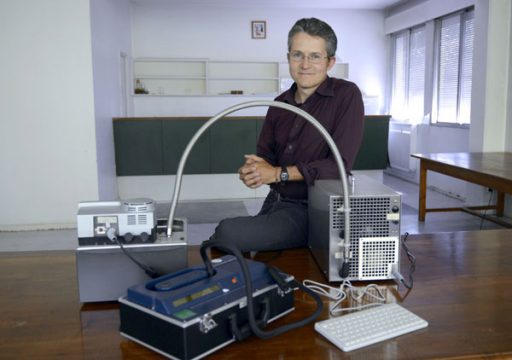 Laurent Begue vom LIP Grenoble wurde mit dem Ig-Nobelpreis ausgezeichnet