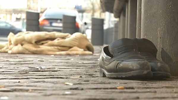 Obdachlose nahe des Brüsseler Südbahnhofs überfallen