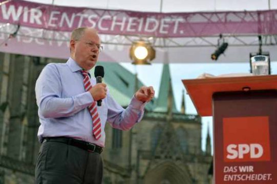 SPD-Kanzlerkandidat Peer Steinbrück bei einer Wahlveranstaltung am 7.9. in Erfurt