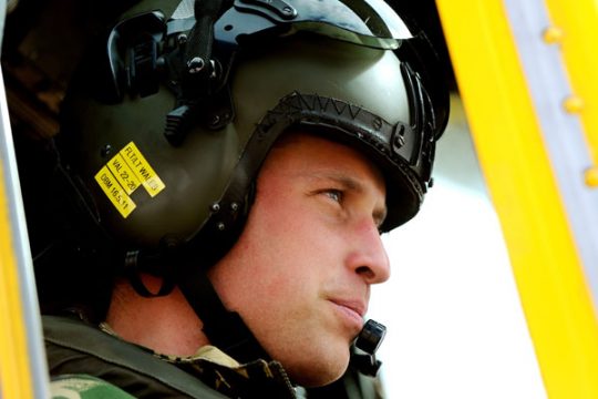 William muss den Job als Hubschrauberpilot bei der Royal Airforce an den Nagel hängen
