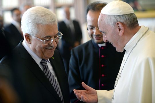 Palästinenserpräsident Mahmud Abbas bei der Audienz bei Papst Franziskus