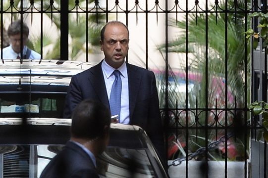 PdL-Chef Angelino Alfano: Letta das Vertrauen aussprechen