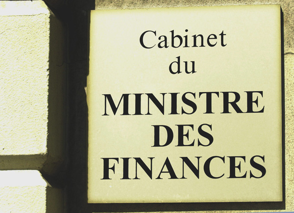 Finanzministerium schließt 61 Ämter