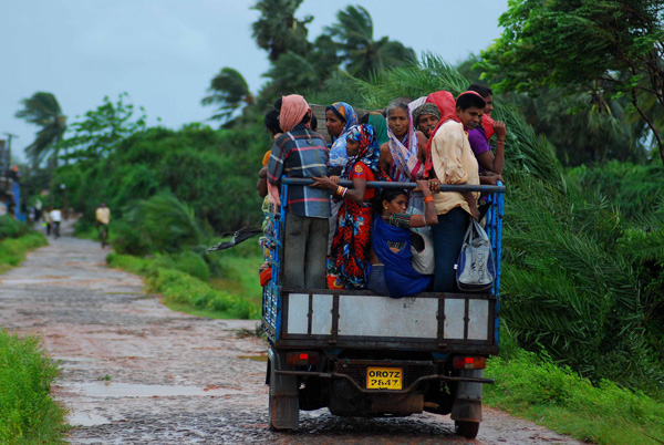 Evakuierung in Sanabandha, Gopalpur (Ostindien)