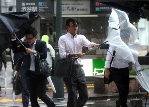 "Wipha" hat Kurs auf Japan genommen