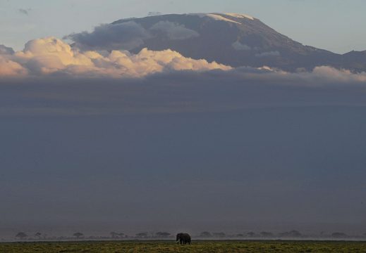 Kilimandscharo: Mit 5895 Metern der höchste Berg Afrikas