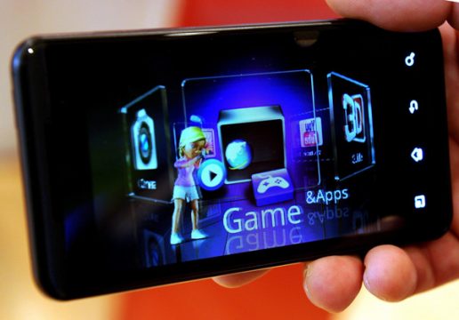 Konkurrenzkampf bei Smartphones drückt Gewinn von LG