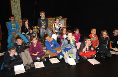 Emmelser Schüler zu Gast im BRF-Studio St. Vith