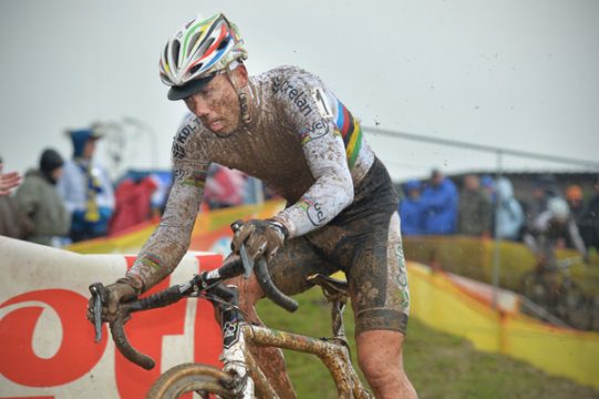 Radcross: Sven Nys gewinnt Auftakt in Ronse