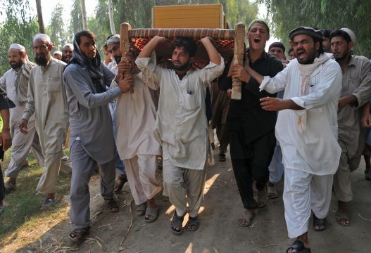 NATO-Luftangriff trifft wieder Zivilisten