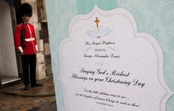 Karte zur Taufe von Prinz George vor dem St. James' Palast in London