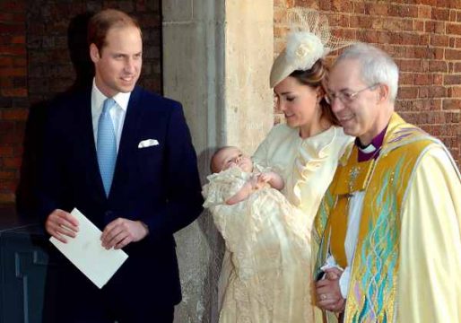 Prinz William, der kleine Prinz George, Herzogin Kate und der Erzbischof von Canterbury, Justin Welby