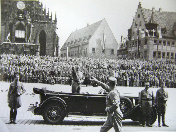 Hitler 1934 in Nürnberg