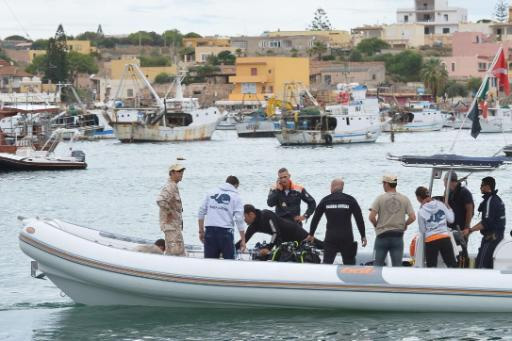 Lampedusa: Der Rettungseinsatz der Taucher dauert an