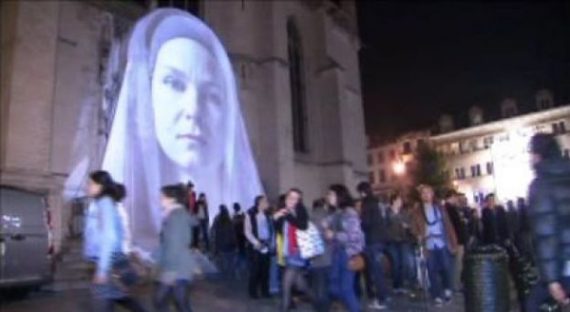 "Nuit blanche" in Brüssel lockt 100.000 Besucher an