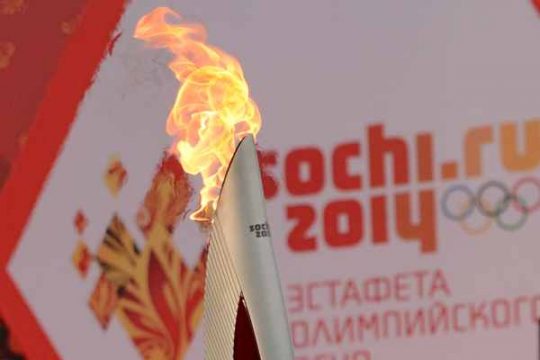 Olympia-Fackellauf für Sotschi in Moskau begonnen