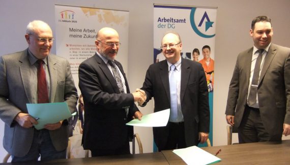 Arbeitsamt und Dienststelle für Personen mit Behinderung unterzeichnen Abkommen