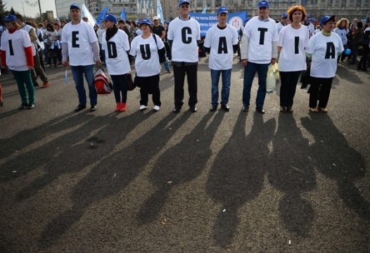 Rumänische Lehrer protestieren in Bukarest