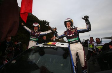 Thierry Neuville und Nicolas Gilsoul sind Vize-Weltmeister 2013