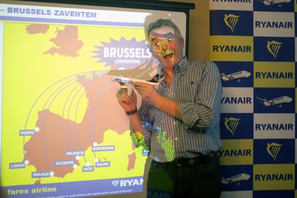Michael O'Leary kündigt an, dass Ryanair küftig auch vom Brussels Airport aus operiert
