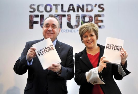 Schottlands Ministerpräsident Alex Salmond und Schottlands Stellvertretender Ministerpräsident Nicola Sturgeon