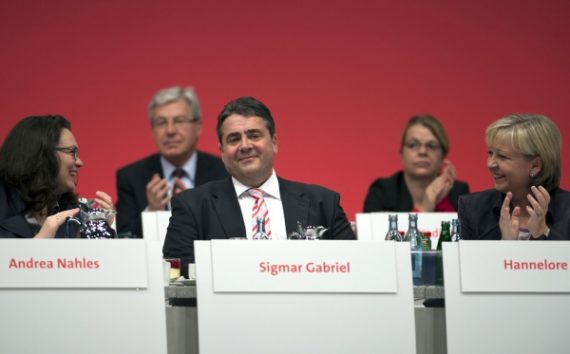 SPD-Generalsekretärin Andrea Nahles, SPD-Chef Sigmar Gabriel und SPD-Vizevorsitzende Hannelore Kraft
