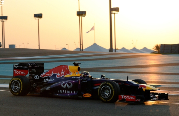 Sebastian Vettel siegt auch in Abu Dhabi