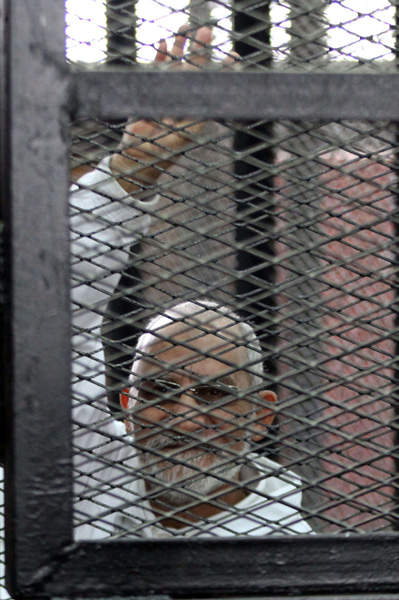 Mohamed Badie vor Gericht in Kairo (11. Dezember)