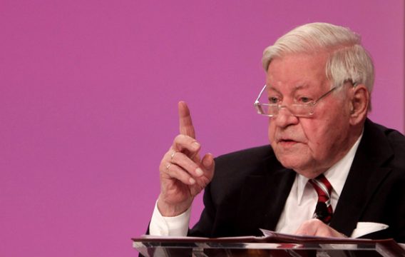 Helmut Schmidt im Dezember 2011